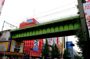 秋葉原